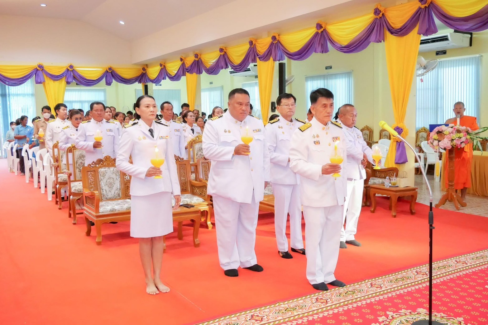 LINE ALBUM 14868 250814 14