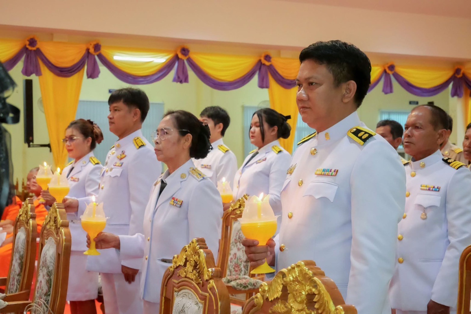 LINE ALBUM 14868 250814 16