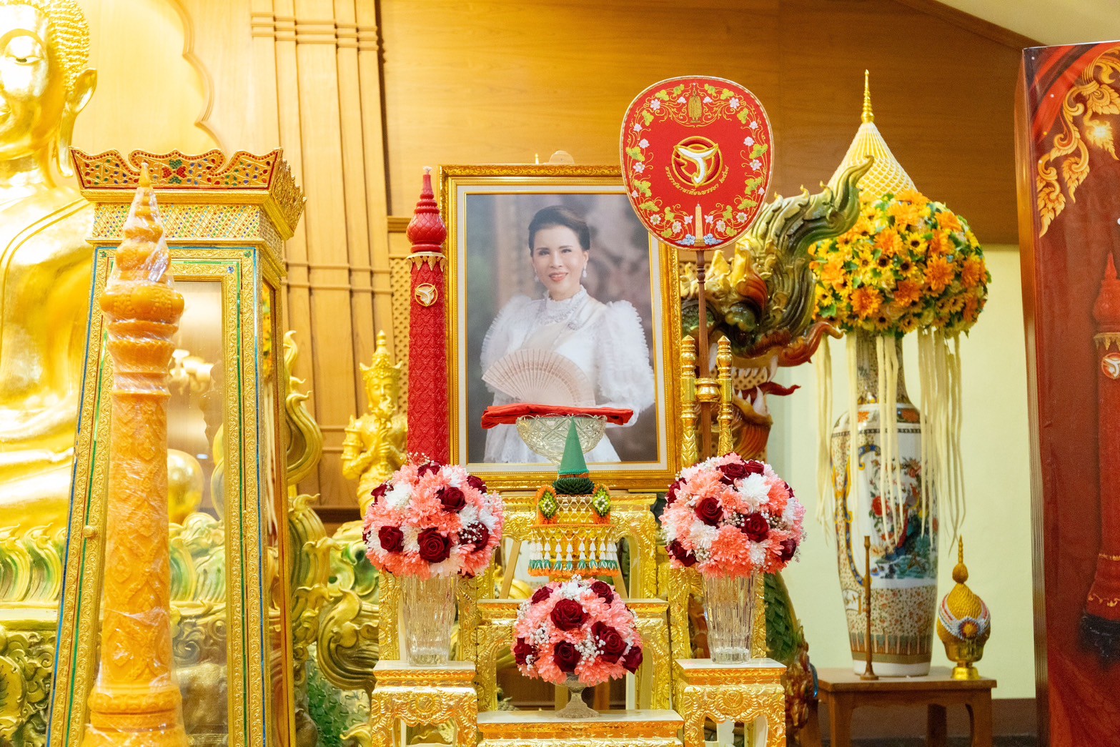 LINE ALBUM เทียนพระราชทาน 250709 24