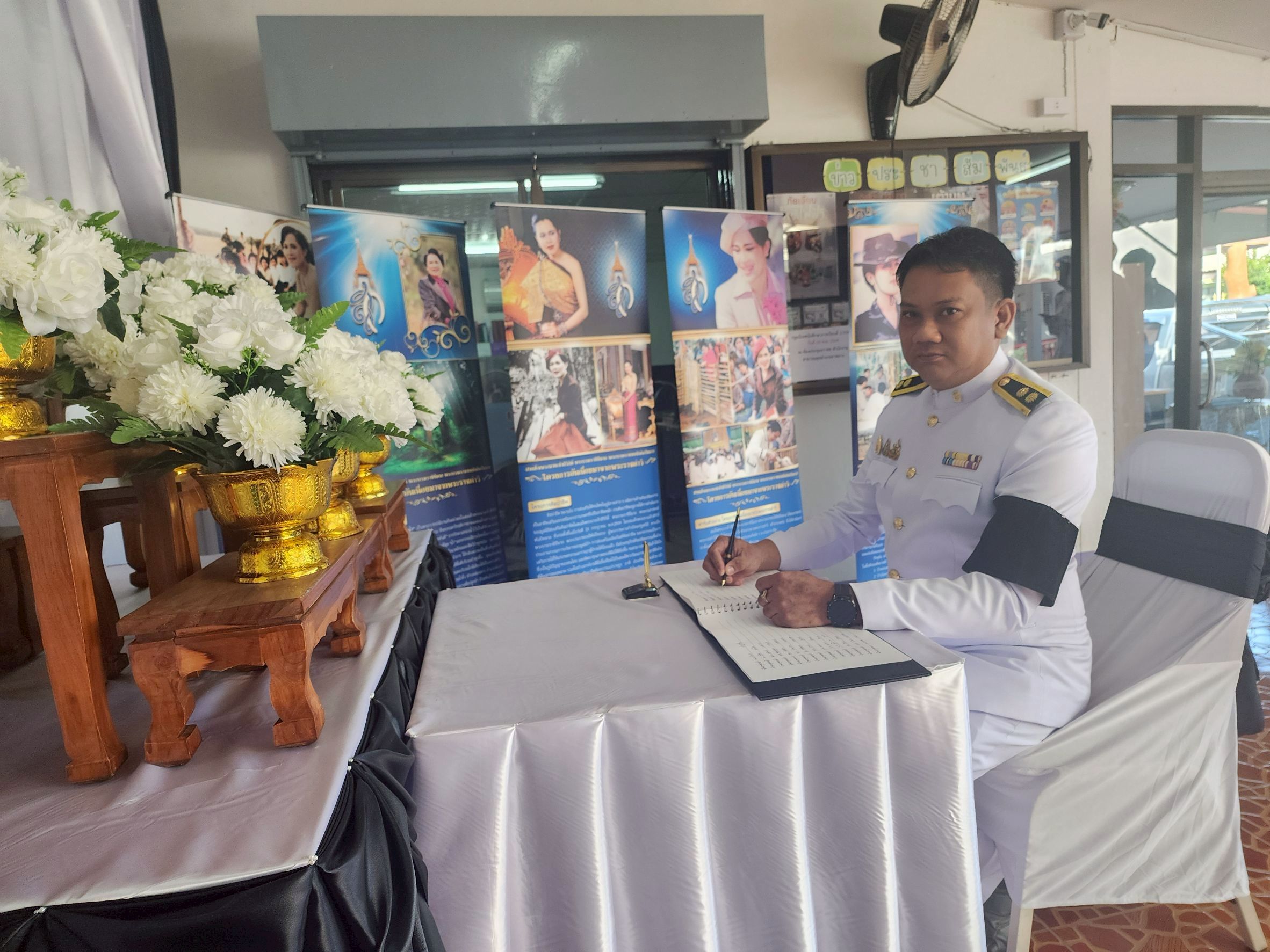 LINE ALBUM 12112025 251212 1