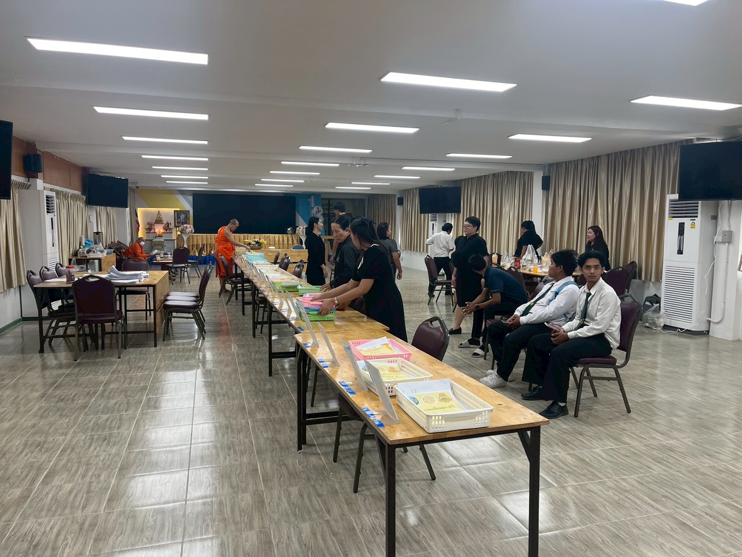 LINE ALBUM ธรรมมะศึกษา 251211 4