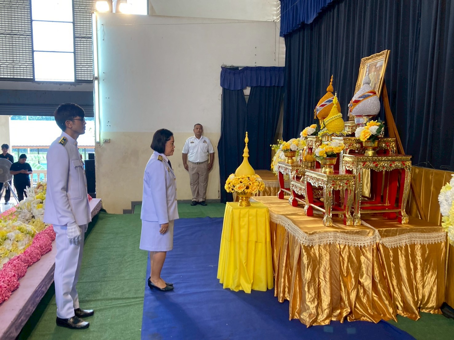 LINE ALBUM 51268 251211 4