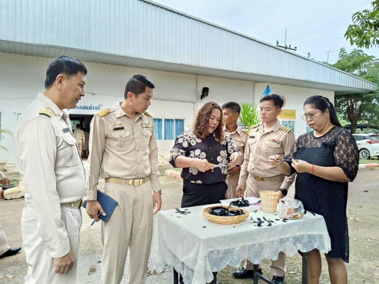 LINE ALBUM การทำริบบิ้น 251104 3